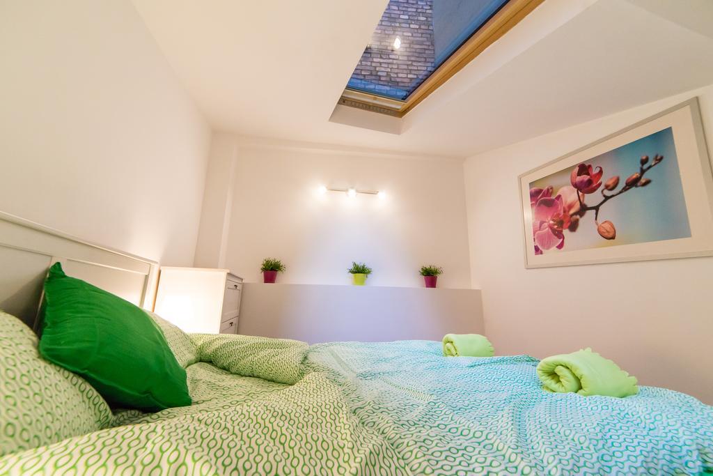 Quiet & Cosy Apt In The Heart Of Old Cracow クラクフ エクステリア 写真