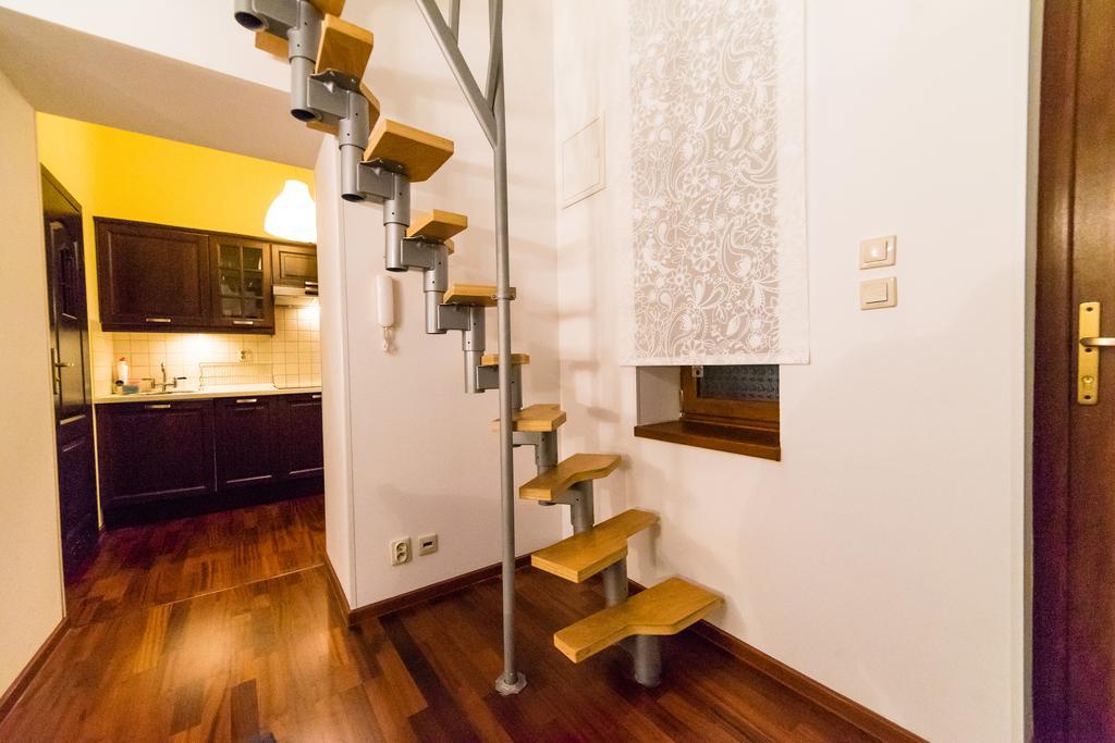 Quiet & Cosy Apt In The Heart Of Old Cracow クラクフ エクステリア 写真
